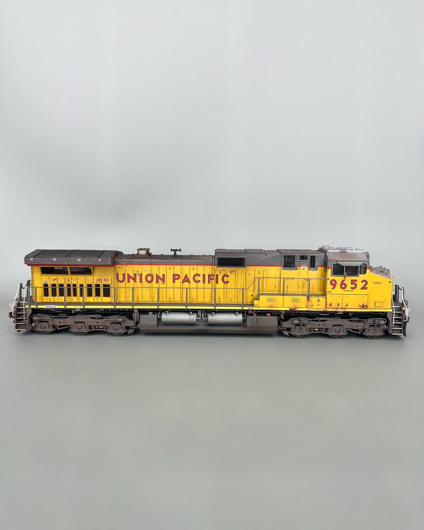 Scaletrains Rivet Counter Union Pacific Dash 9 #9652 DCC & Sound