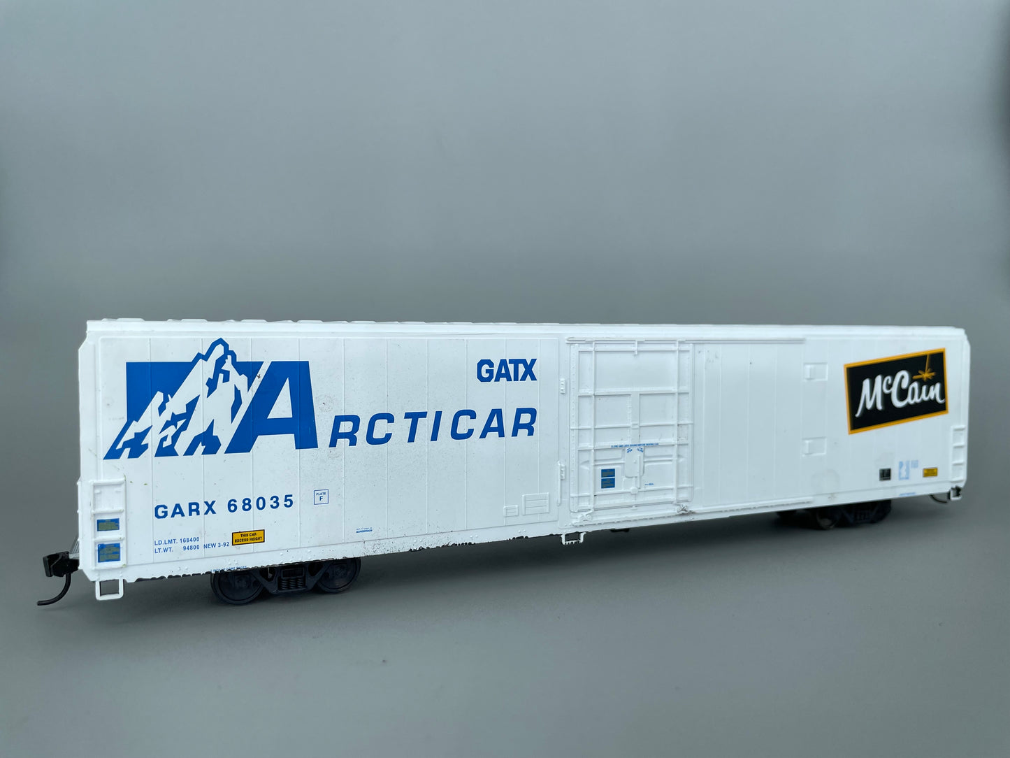 Walthers 70’ Cryogenic Reefers