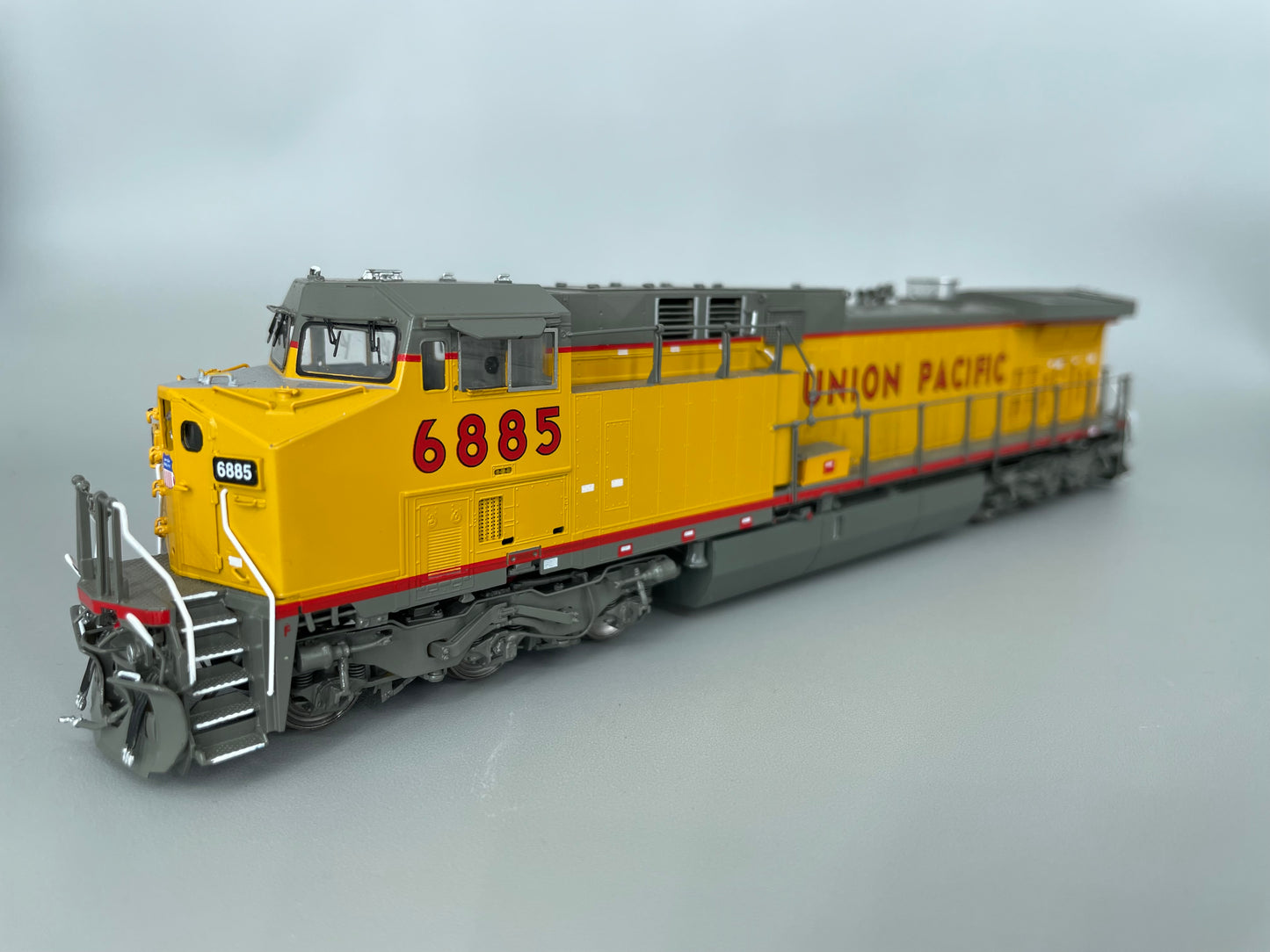 Overland Models Brass Union Pacific AC4400CW #6885 DC