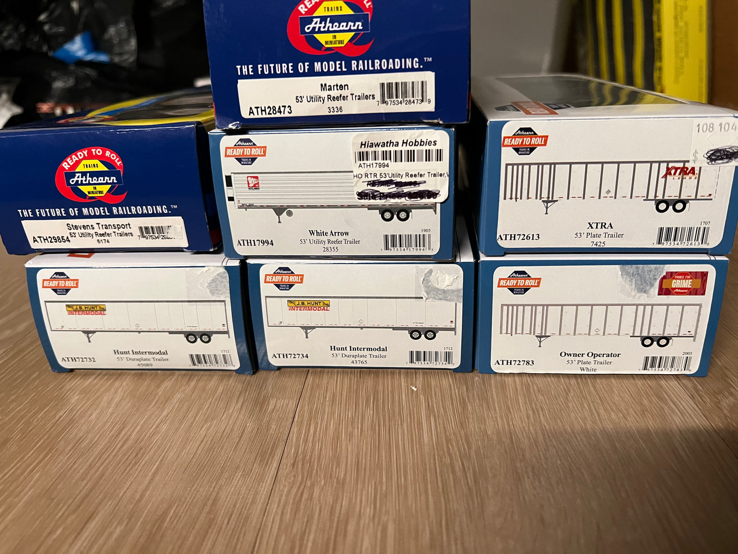 Athearn 53’ Trailer Lot
