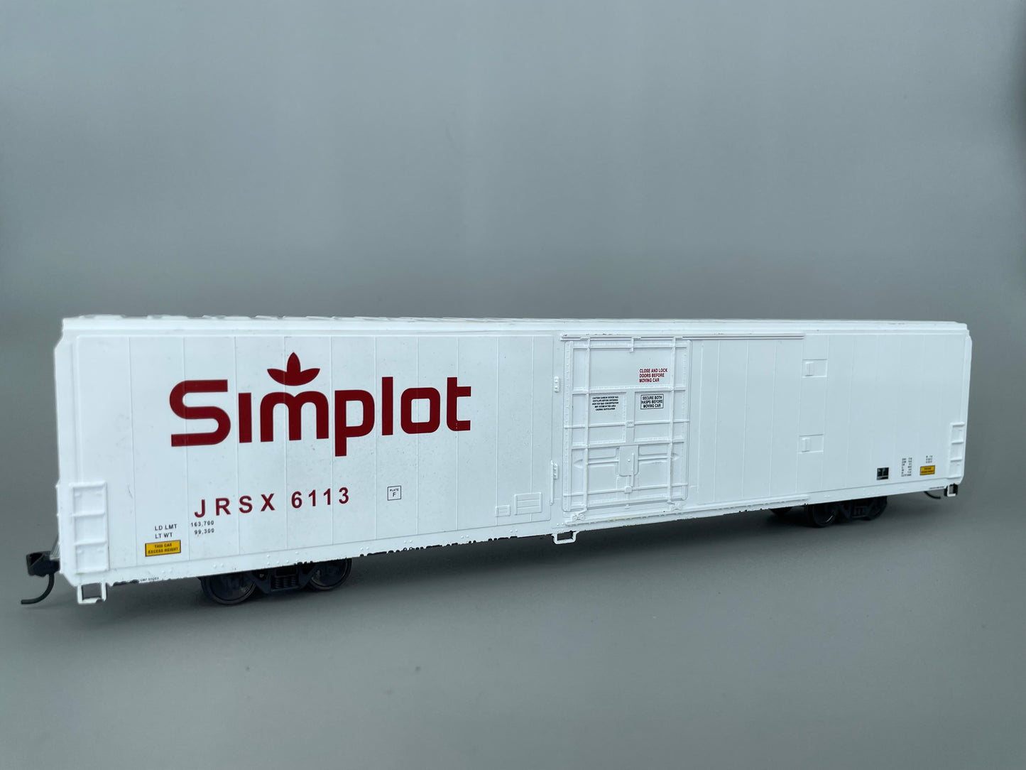 Walthers 70’ Cryogenic Reefers
