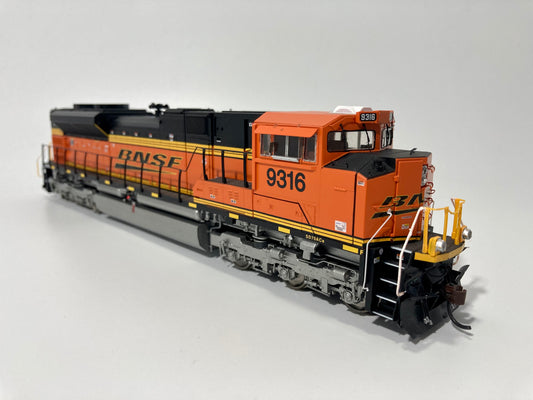Athearn Genesis BNSF SD70ACe #9316 DCC & Sound