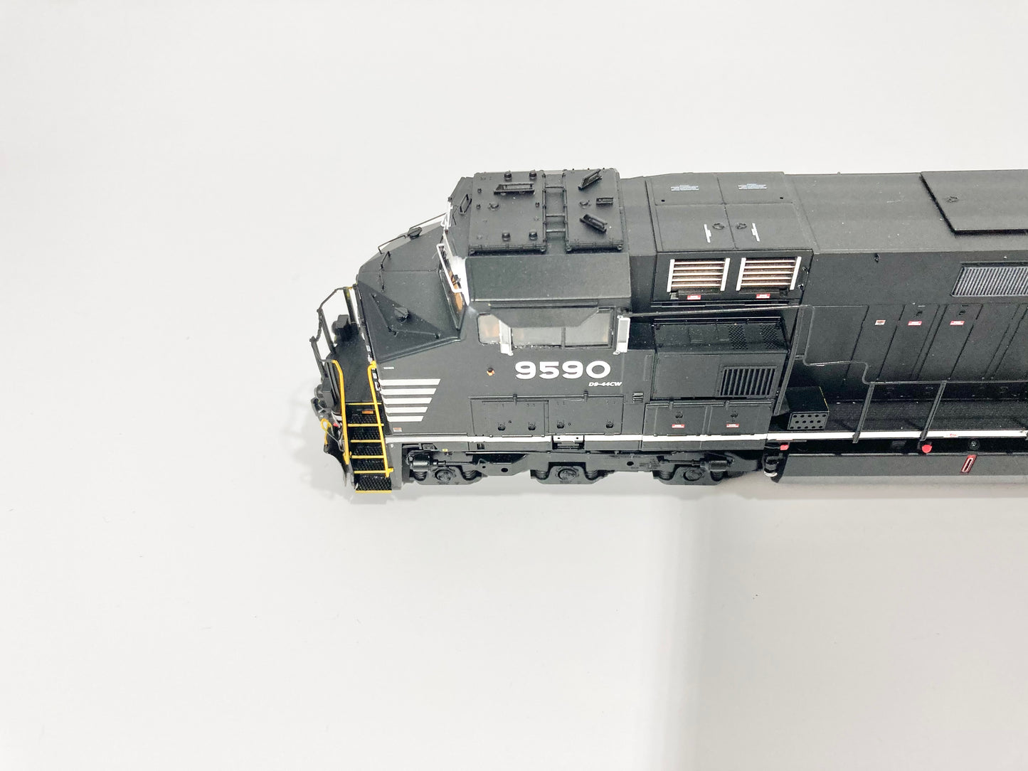 Scaletrains Rivet Counter Norfolk Southern C44-9W #9590 DCC & Sound