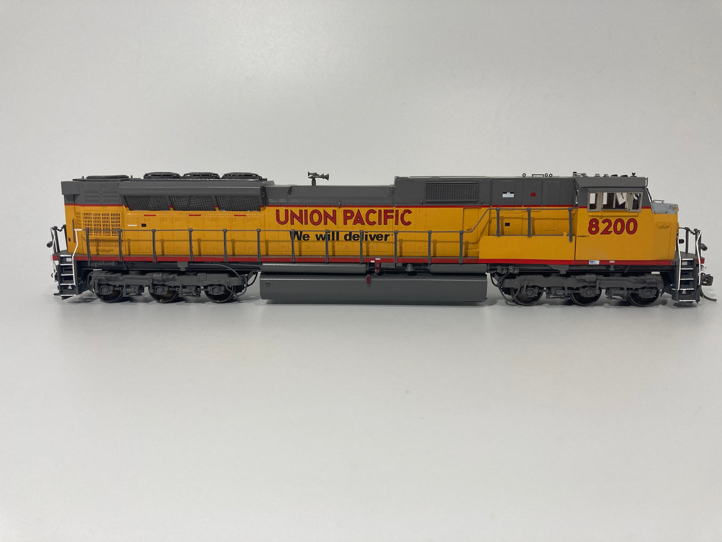 Overland Models Union Pacific SD90MAC-H #8200