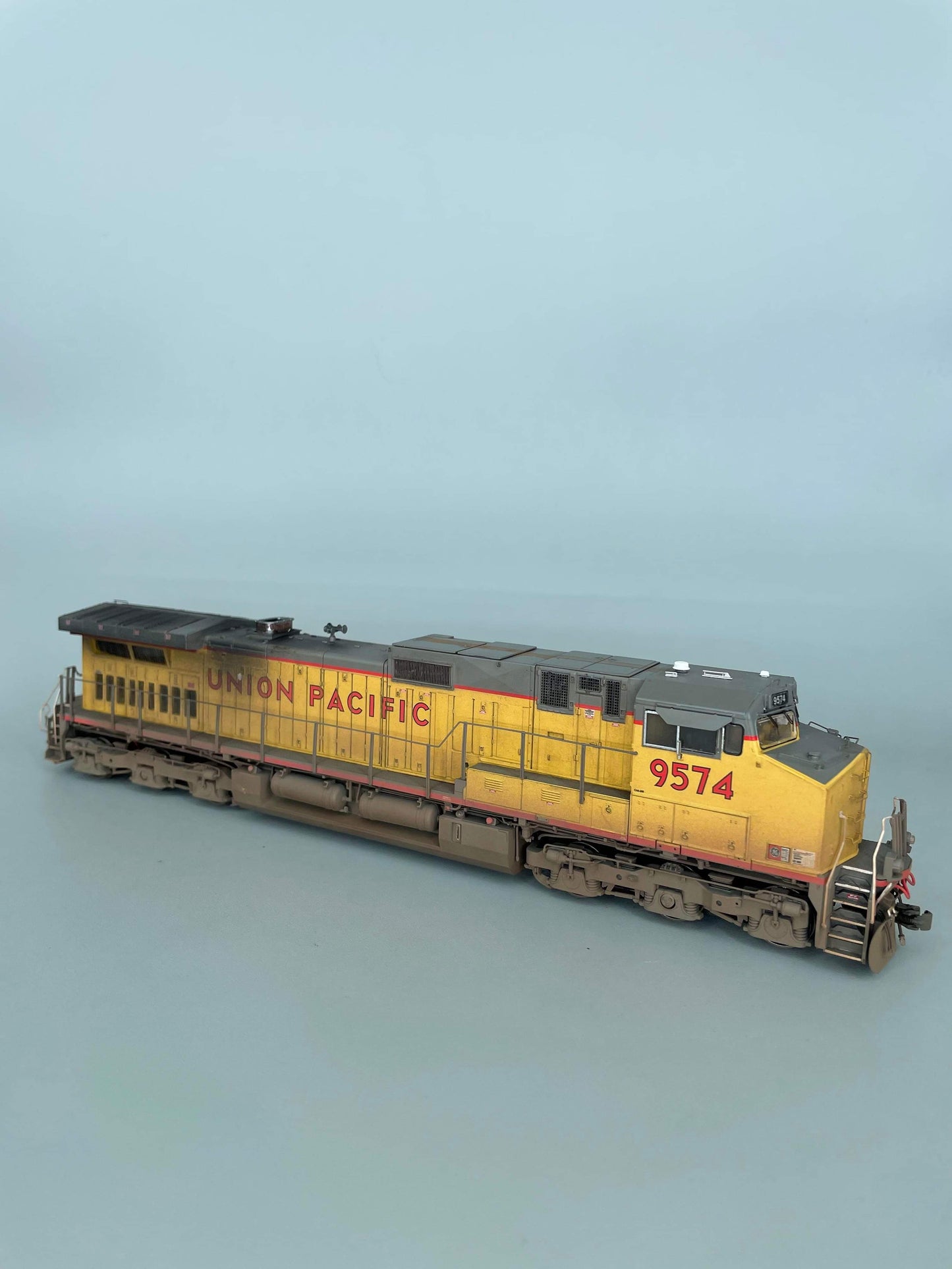 Scaletrains Rivet Counter Union Pacific C44-9W #9574 DCC & Sound