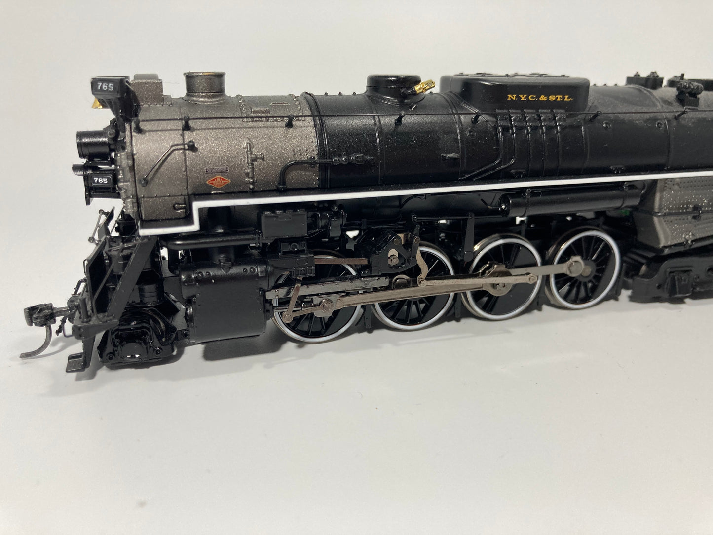 M.T.H. Nickel Plate Road 2-8-4 S-2 Berkshire Steam Engine With Proto 3 Sound