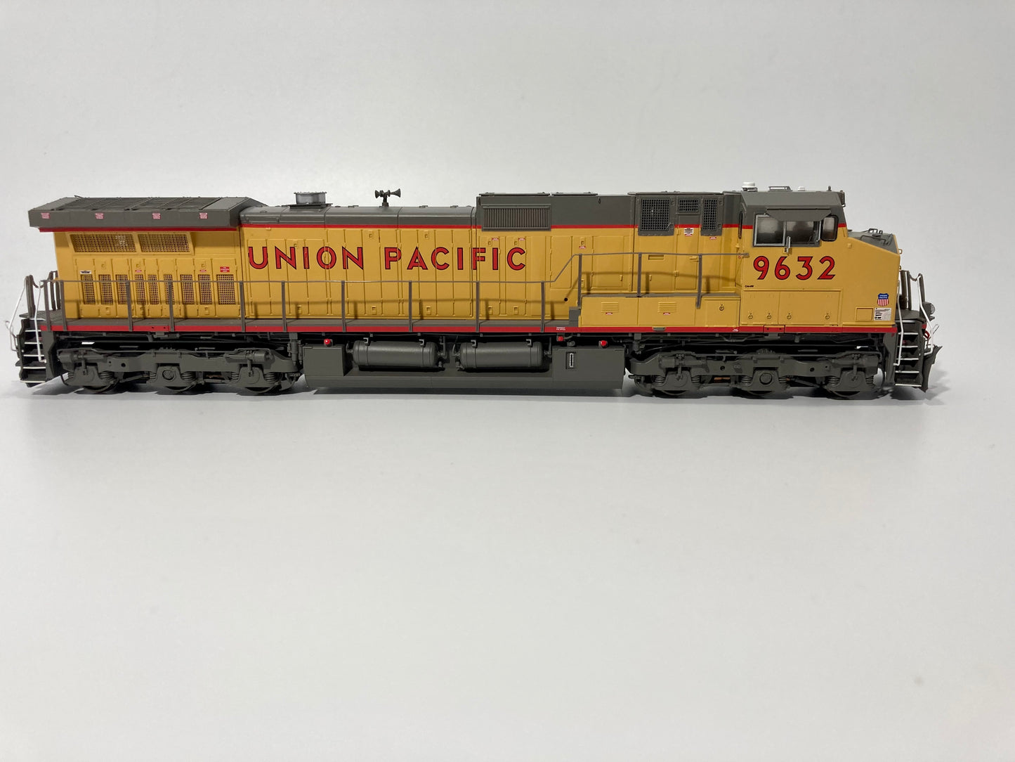 Scaletrains Rivet Counter Union Pacific C44-9W #9632 DCC & Sound