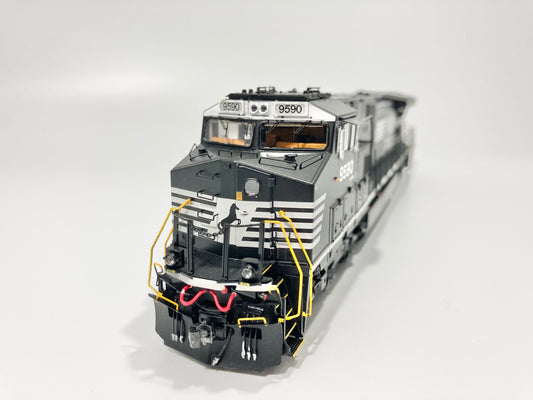 Scaletrains Rivet Counter Norfolk Southern C44-9W #9590 DCC & Sound