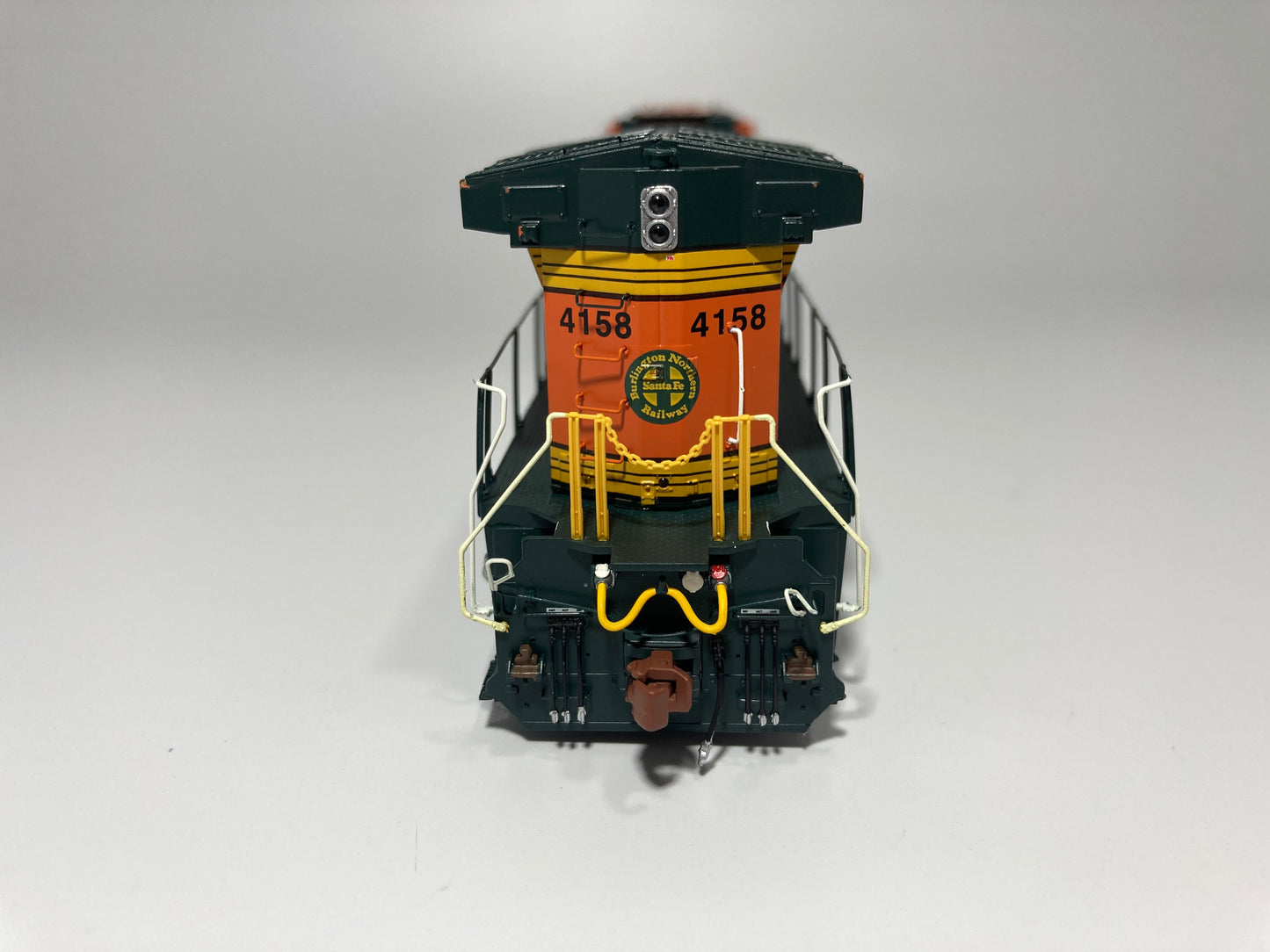 Scaletrains Rivet Counter BNSF C44-9W #4158 DCC & Sound