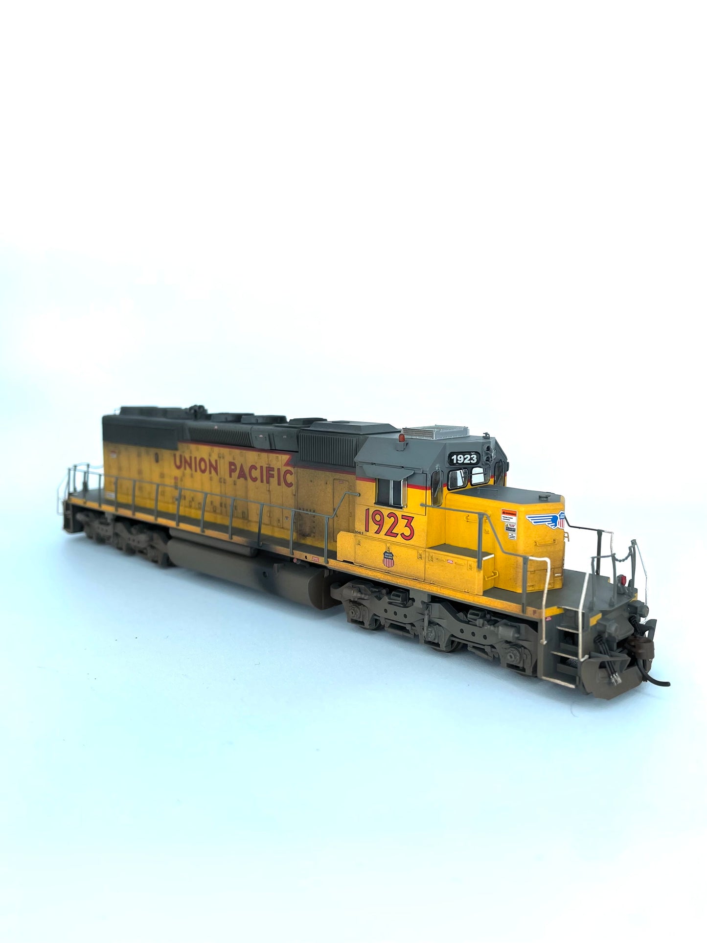 Athearn Ready To Roll Union Pacific SD40-2 #1923 DCC & Sound