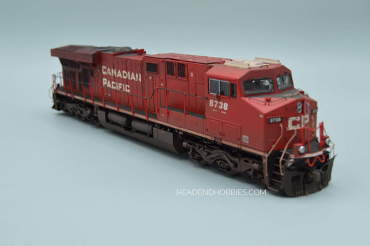 Athearn Genesis Canadian Pacific ES44AC #8749 DCC & Sound